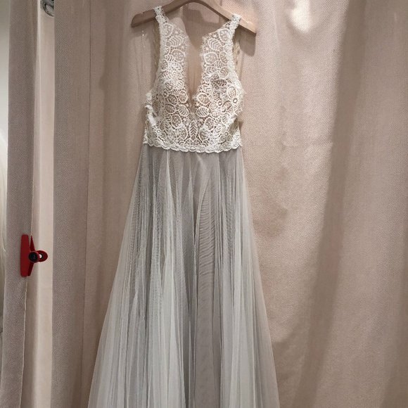 Ivory/latte, illusion neckline, ivory lace, sequins - Picture 1 of 4